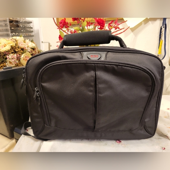 Embassy USA Genuine Leather Black Multi-Pocket Backpack Travel Laptop Bag NWT Embassy Backpack Black G6 Leather NWT | eBay main image 2